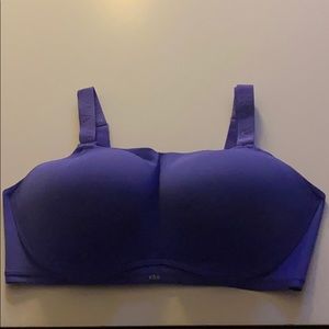 Victoria’ Secret Sport Bra!